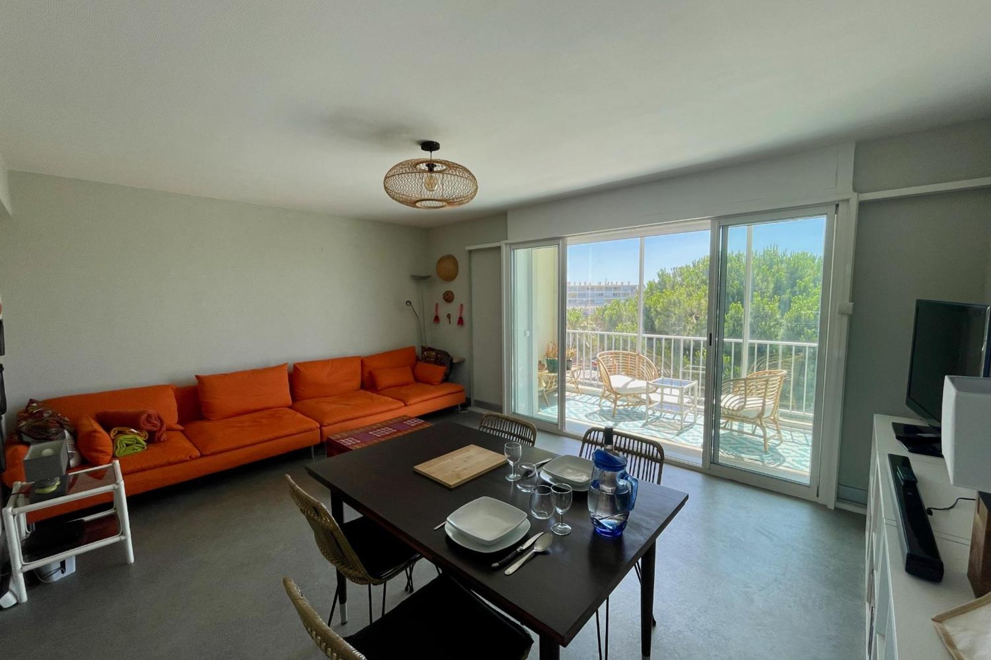 Le Neptune Appartement T2 Tout Confort Au Calme Et A Deux Pas De La Plage Le Grau-du-Roi Bagian luar foto