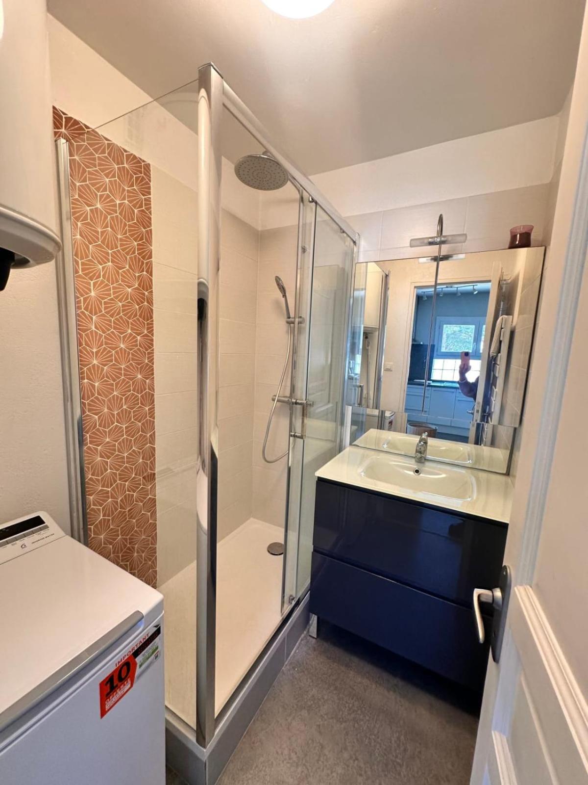 Le Neptune Appartement T2 Tout Confort Au Calme Et A Deux Pas De La Plage Le Grau-du-Roi Bagian luar foto